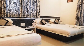 Hotel Shradha Saburi Palace Shirdi