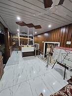 Hotel kailash parvat