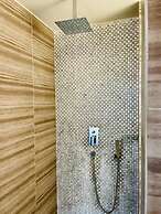 Luxury Oceanline Apartments-Shaza.