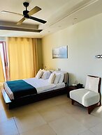 Luxury Oceanline Apartments-Shaza.