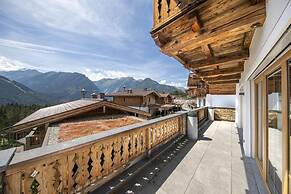 Chalet With Sauna and Natural Pool