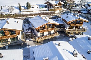 Chalet With Sauna and Natural Pool