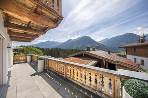 Chalet With Sauna and Natural Pool