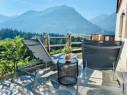 Chalet With Sauna and Natural Pool