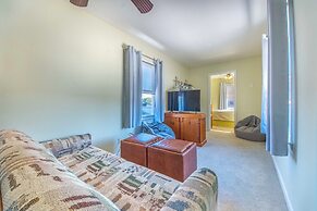 Stroll Into Town: Cozy Apartment in Kilmarnock