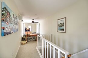 Stroll Into Town: Cozy Apartment in Kilmarnock