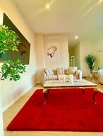 One Lux Stay Near Antwerp Central - 3 Bedroom 1.5 Bathroom