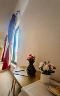 One Lux Stay Near Antwerp Central - 3 Bedroom 1.5 Bathroom