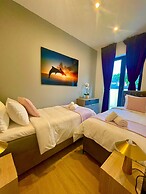 One Lux Stay Near Antwerp Central - 3 Bedroom 1.5 Bathroom
