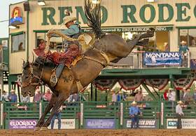 NEW Mountain View Retreat With Hot Tub and Mini Golf