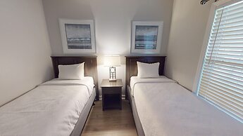 River Crossing 811 2 Bedroom Condo