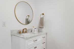 Lake Hartwell Escape