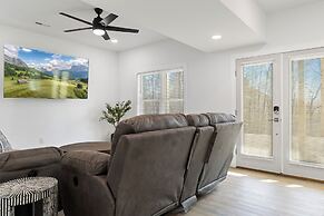 Lake Hartwell Escape