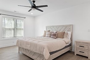 Lake Hartwell Escape