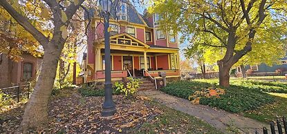 BBQ & Pets Welcome 6BR for 14 3 Bathrooms