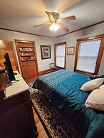 BBQ & Pets Welcome 6BR for 14 3 Bathrooms
