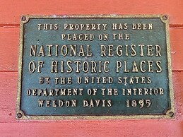 BBQ & Pets Welcome 6BR for 14 3 Bathrooms