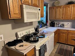 Spacious 3BR Stay Pet Friendly + Wi-fi