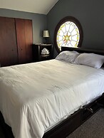 Spacious 3BR Stay Pet Friendly + Wi-fi