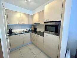 Apartment in Middelkerke Near the Beach