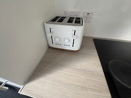 3 Bedroom House Oakwood Retreat in Dunstable