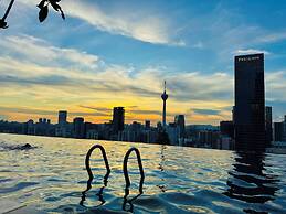 Axon Residence Luxurious By Pavilion