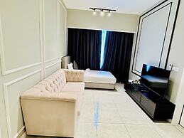 Axon Residence Luxurious By Pavilion