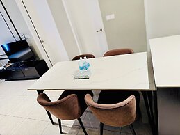 Axon Residence Luxurious By Pavilion