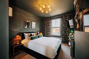 Unique Shrewsbury Rooms