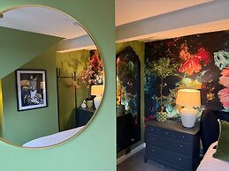 Unique Shrewsbury Rooms