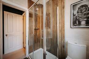 Unique Shrewsbury Rooms