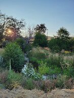 8 Mile Farm B&B