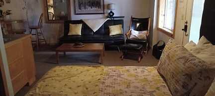 Reflections Inn