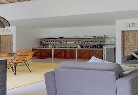 Cezanne Villa by Betterplace