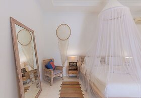 Cezanne Villa by Betterplace