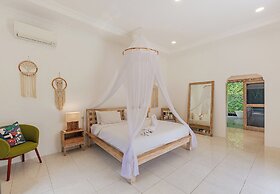 Cezanne Villa by Betterplace