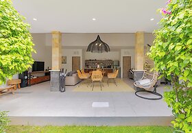 Cezanne Villa by Betterplace