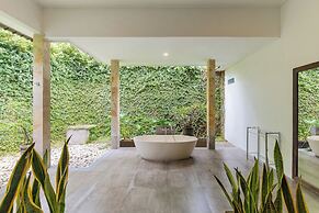 Cezanne Villa by Betterplace