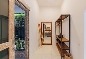 Cezanne Villa by Betterplace