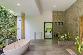 Cezanne Villa by Betterplace