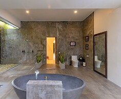 Cezanne Villa by Betterplace