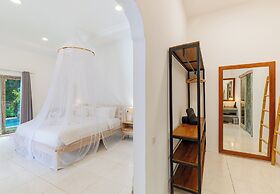 Cezanne Villa by Betterplace