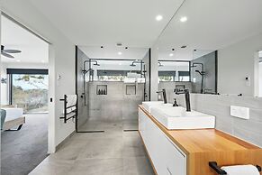 Beautiful Balook - 3 Bedroom Beach House