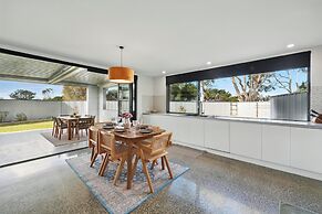 Beautiful Balook - 3 Bedroom Beach House