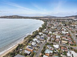 Beautiful Balook - 3 Bedroom Beach House