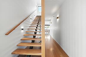 Beautiful Balook - 3 Bedroom Beach House