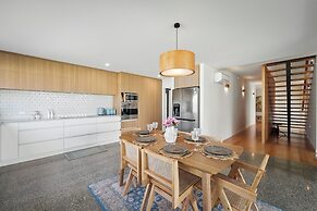 Beautiful Balook - 3 Bedroom Beach House