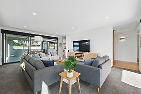 Beautiful Balook - 3 Bedroom Beach House