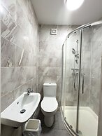 Heathrow Lodge B&B