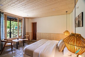 Zostel Homes Tirthan - Gushaini